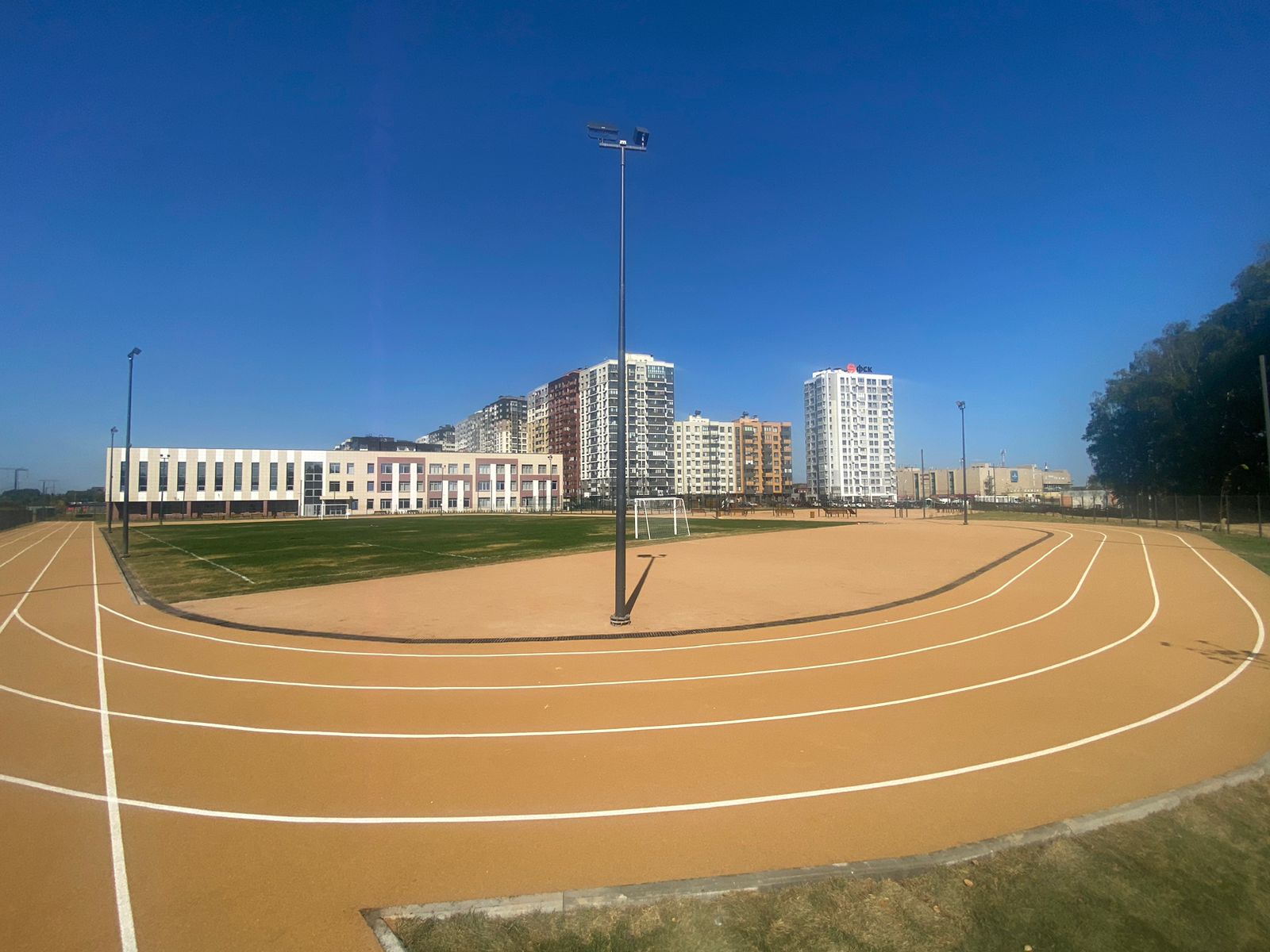 Московская обл., г. Мытищи, п. Бородино, школа — фото 2