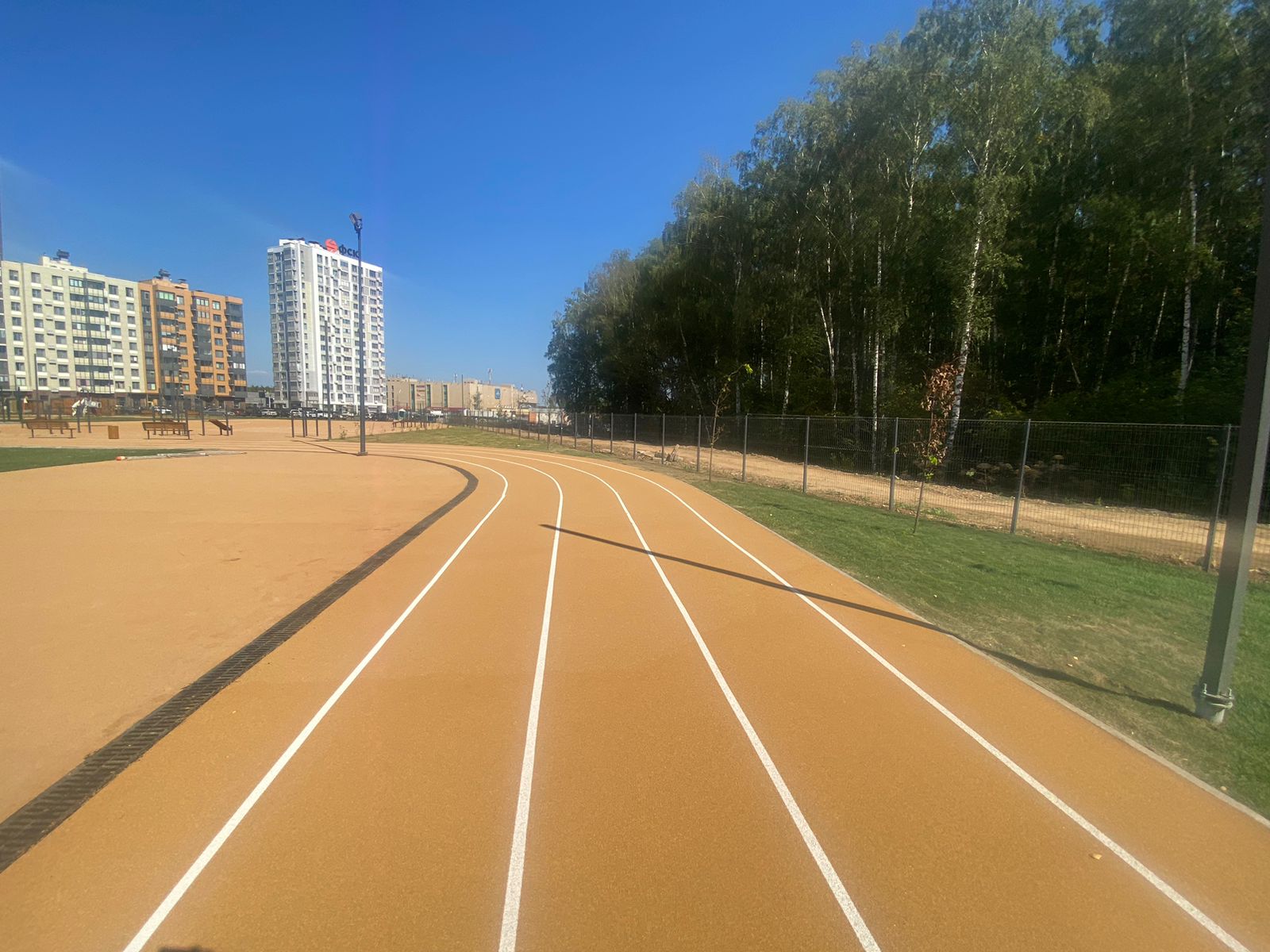 Московская обл., г. Мытищи, п. Бородино, школа — фото 8